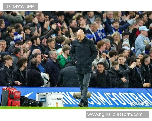 中超经典对决曼联绝杀利物浦全场沸腾瞬间回顾与分析