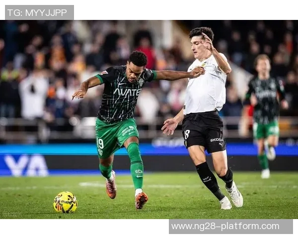 国王杯精彩对决曼联点球大战大胜本菲卡全场沸腾