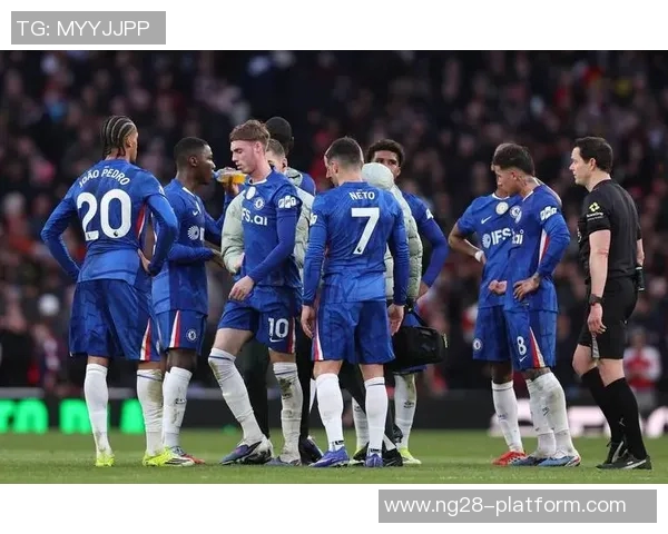 友谊赛精彩回顾巴黎圣日耳曼与切尔西的点球大战引发全场热烈反响